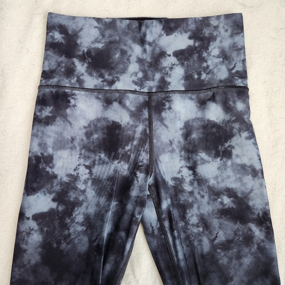 Athleta Dark Gray Printed Elation 7/8 Tight Size Small - Picture 3 of 7